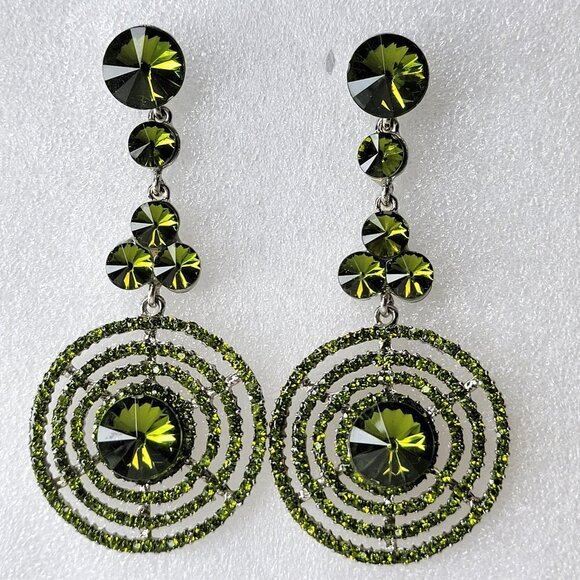 Green Chandelier Long Drop Earrings - Picture 1 of 11